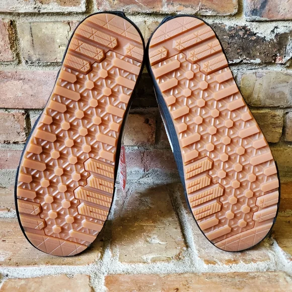 Vans Black and Camouflage High-Top Sneakers - Picture 6 of 12